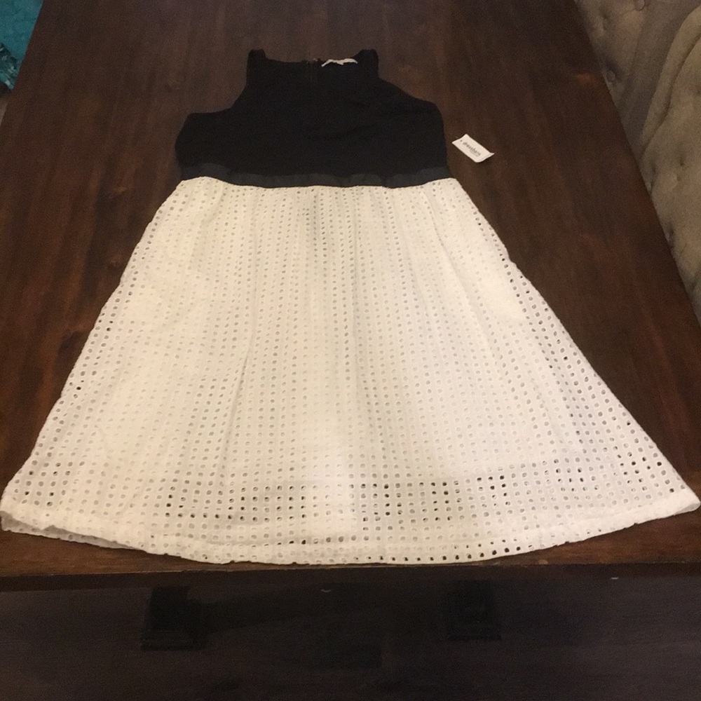 Knee length black and white dress
